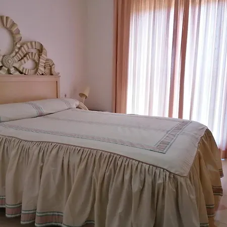Apartamento 3 Dormitorios Amplio Algeciras